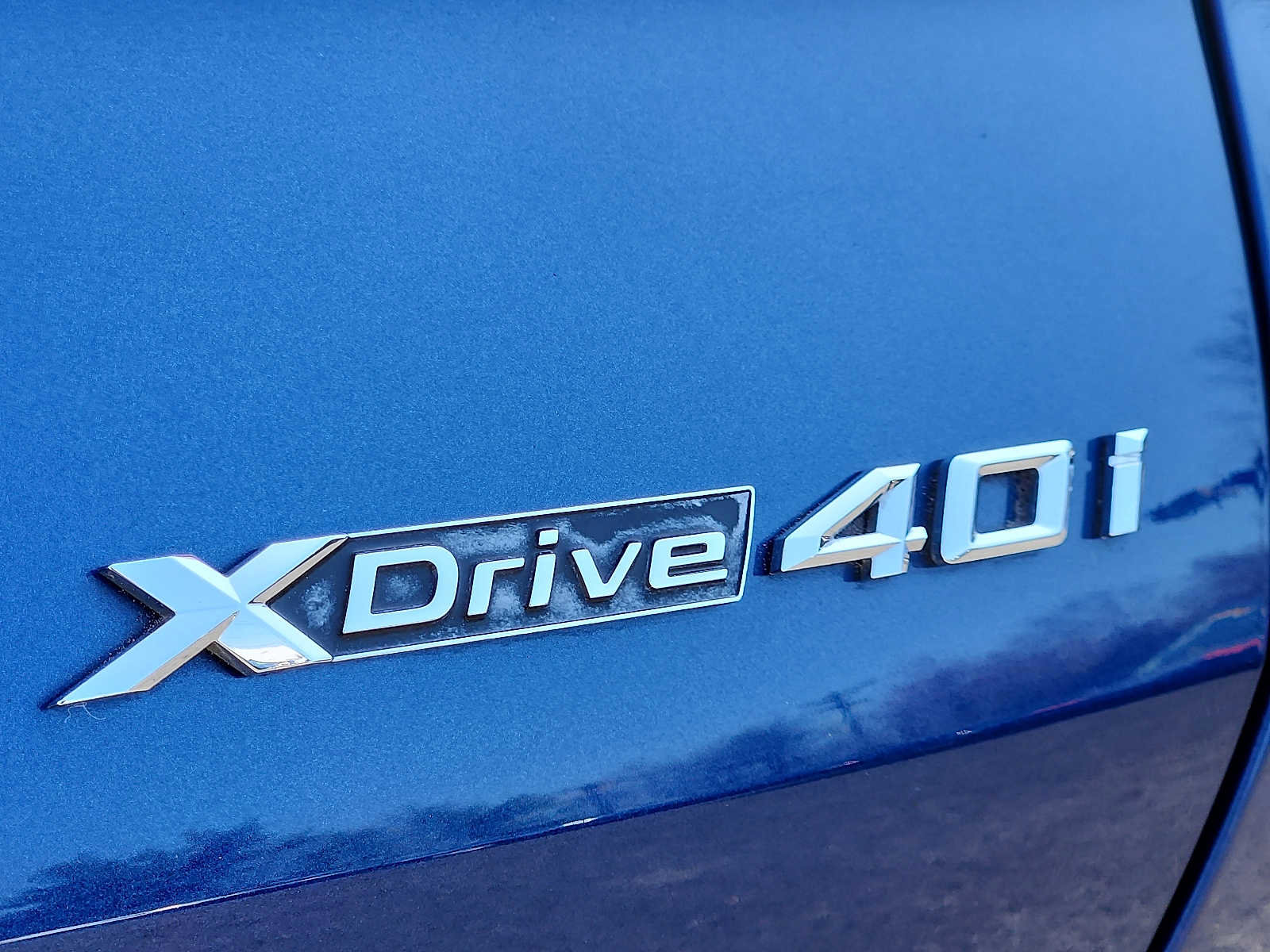 Used 2023 BMW X6 xDrive40i w/ M Sport Package image 31