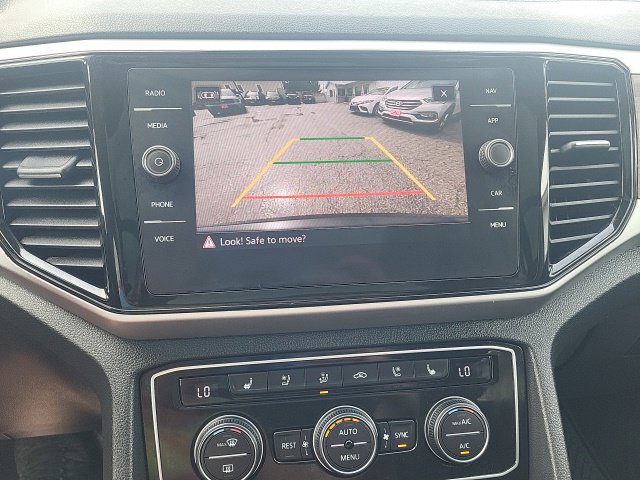 Used 2021 Volkswagen Atlas SEL AWD/4WD image 4