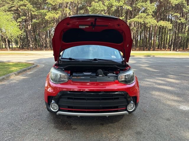 Used 2018 Kia Soul ! FWD image 20
