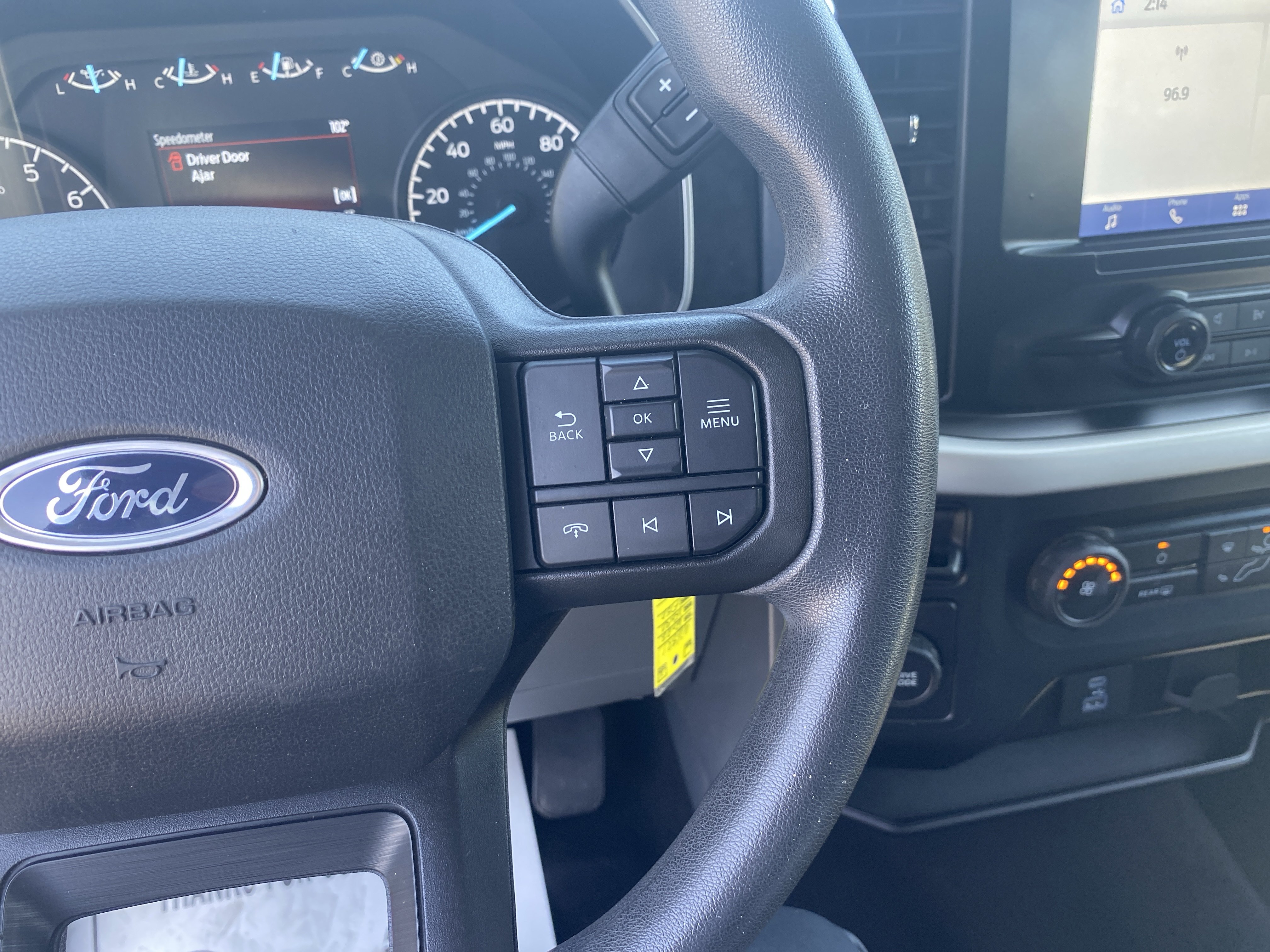 Used 2022 Ford F150 XLT RWD image 12