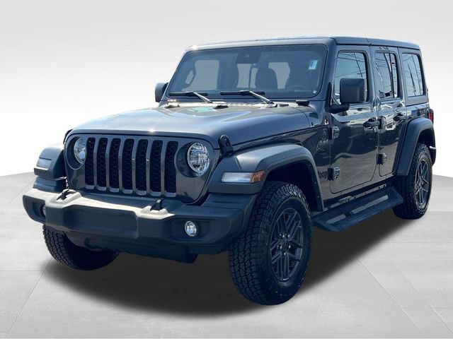 Used 2024 Jeep Wrangler Sport S image 3