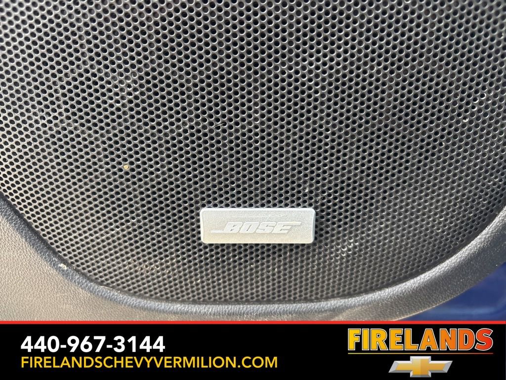 Used 2023 GMC Acadia SLT w/ Technology Package image 4