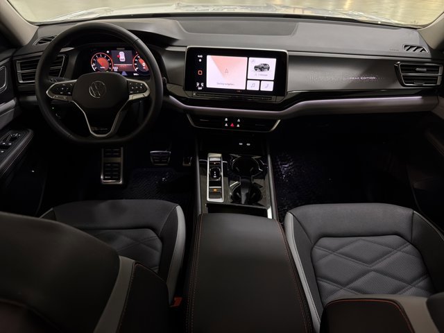 Certified 2026 Volkswagen Atlas Peak Edition AWD/4WD image 26