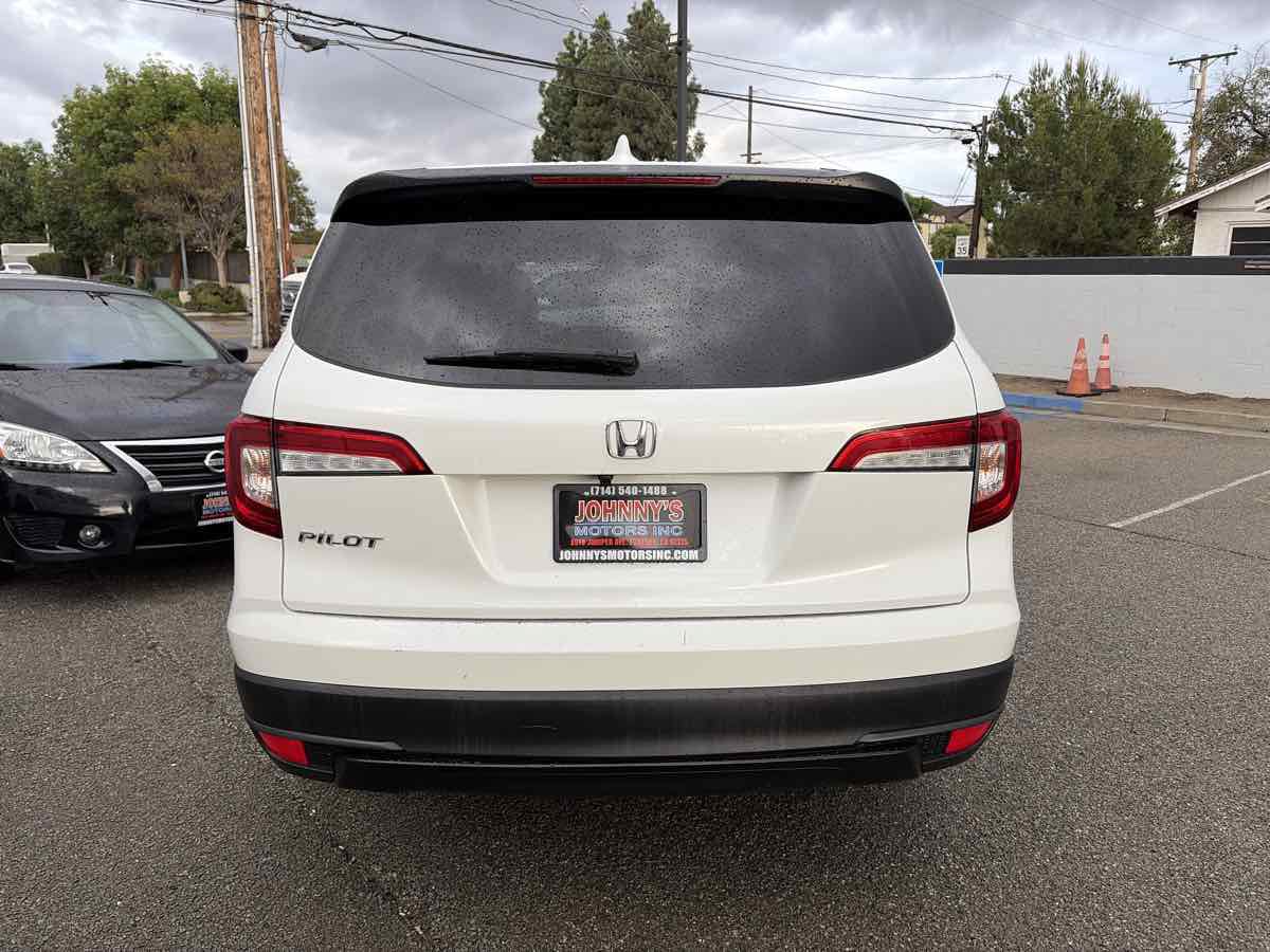 Used 2020 Honda Pilot LX image 3