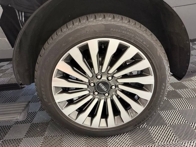 Used 2019 Lincoln Navigator Reserve AWD/4WD image 49
