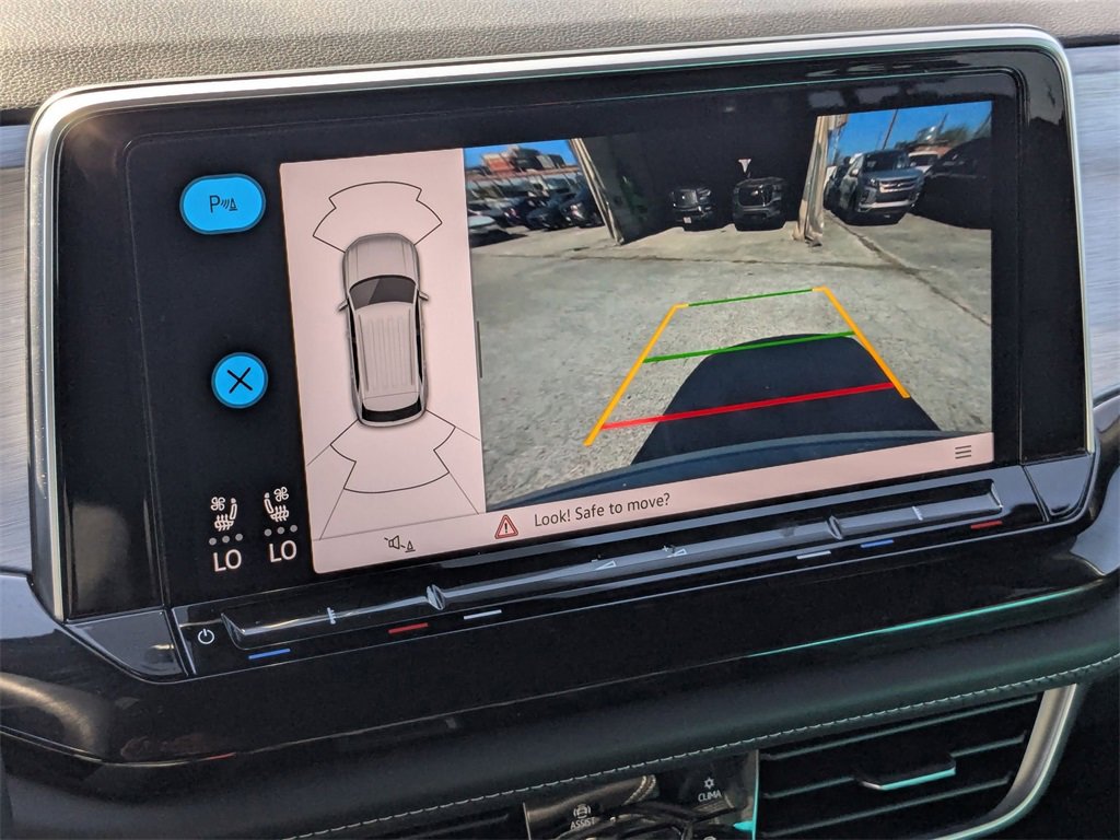 Used 2025 Volkswagen Atlas Cross Sport SE image 21