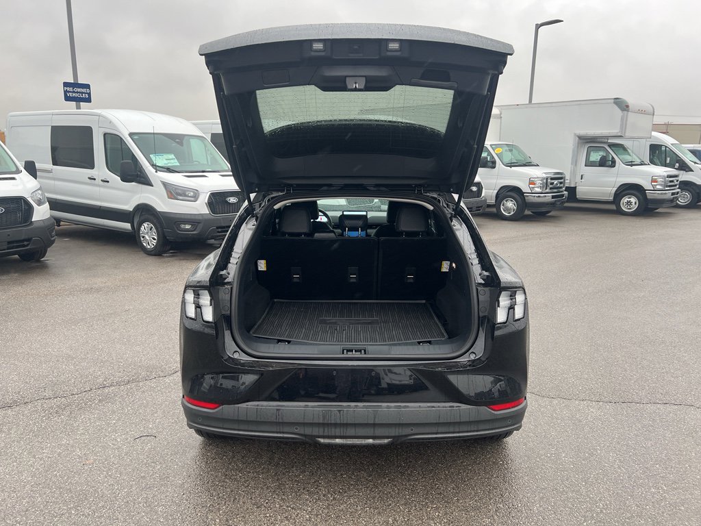 Certified 2025 Ford Mustang Mach-E Select w/ Comfort Package Lite image 17