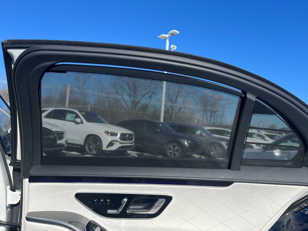 Certified 2023 Mercedes-Benz S 580 4MATIC Sedan w/ AMG Line image 21