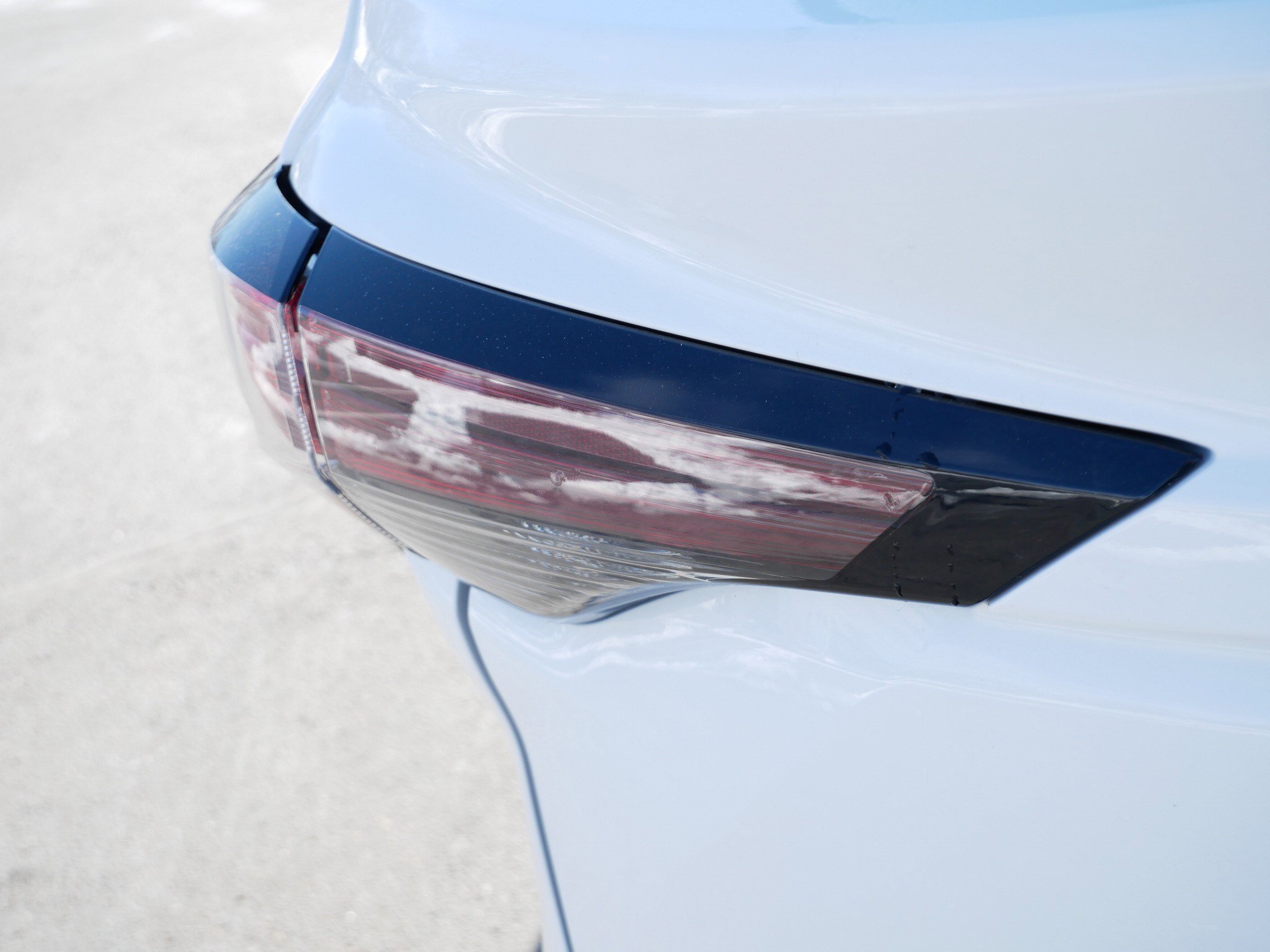 Certified 2025 Toyota Sienna LE image 17