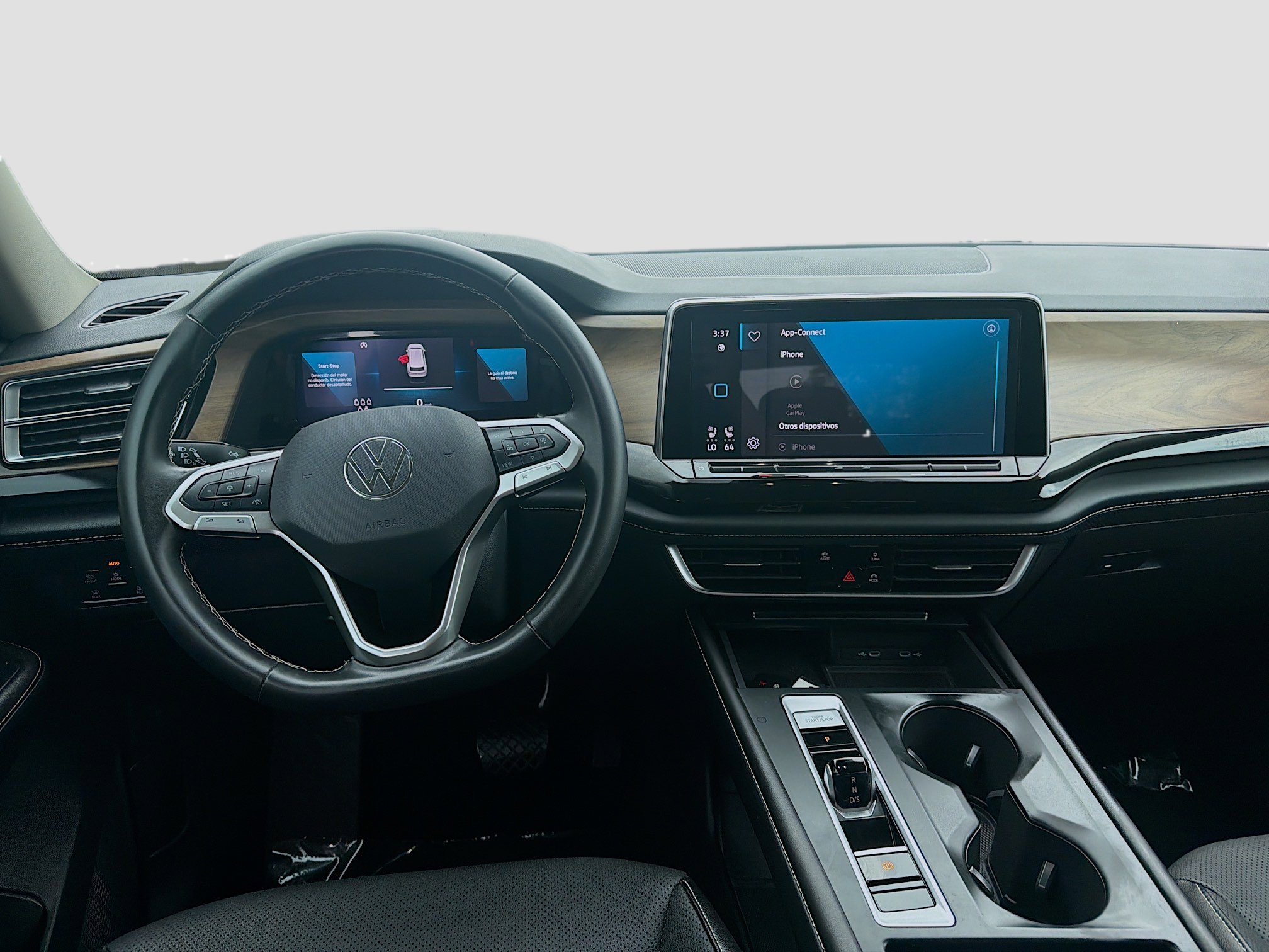 Used 2024 Volkswagen Atlas SE image 20