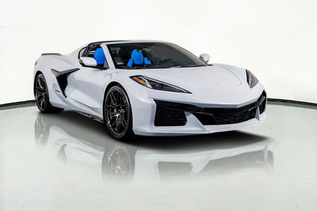 Used 2023 Chevrolet Corvette Z06 image 5