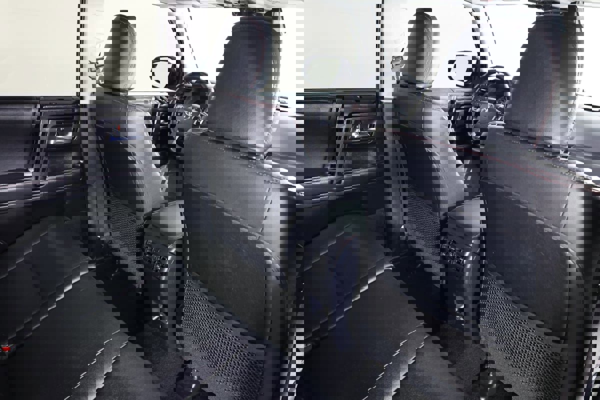 Used 2023 Toyota 4Runner TRD Off-Road Premium w/ Moonroof Package AWD/4WD image 52