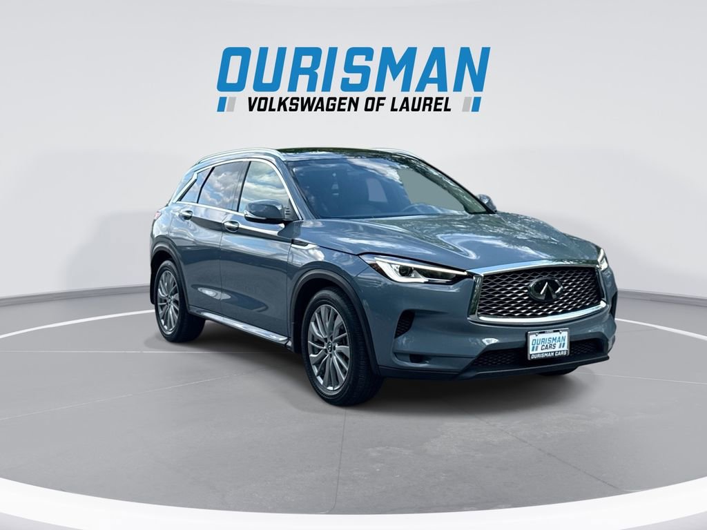 Used 2025 INFINITI QX50 Luxe AWD/4WD image 2