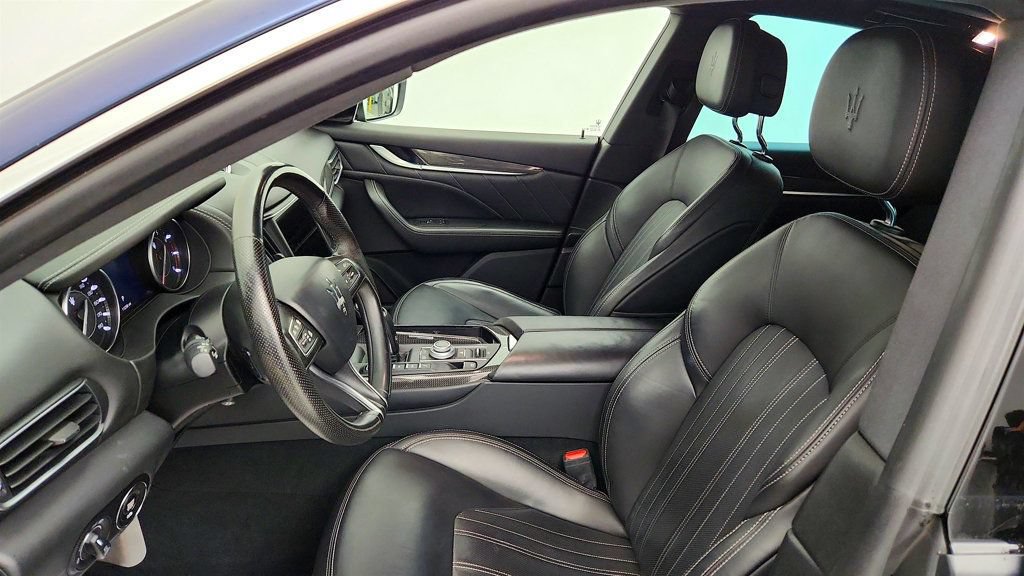 Used 2023 Maserati Levante GT AWD/4WD image 22