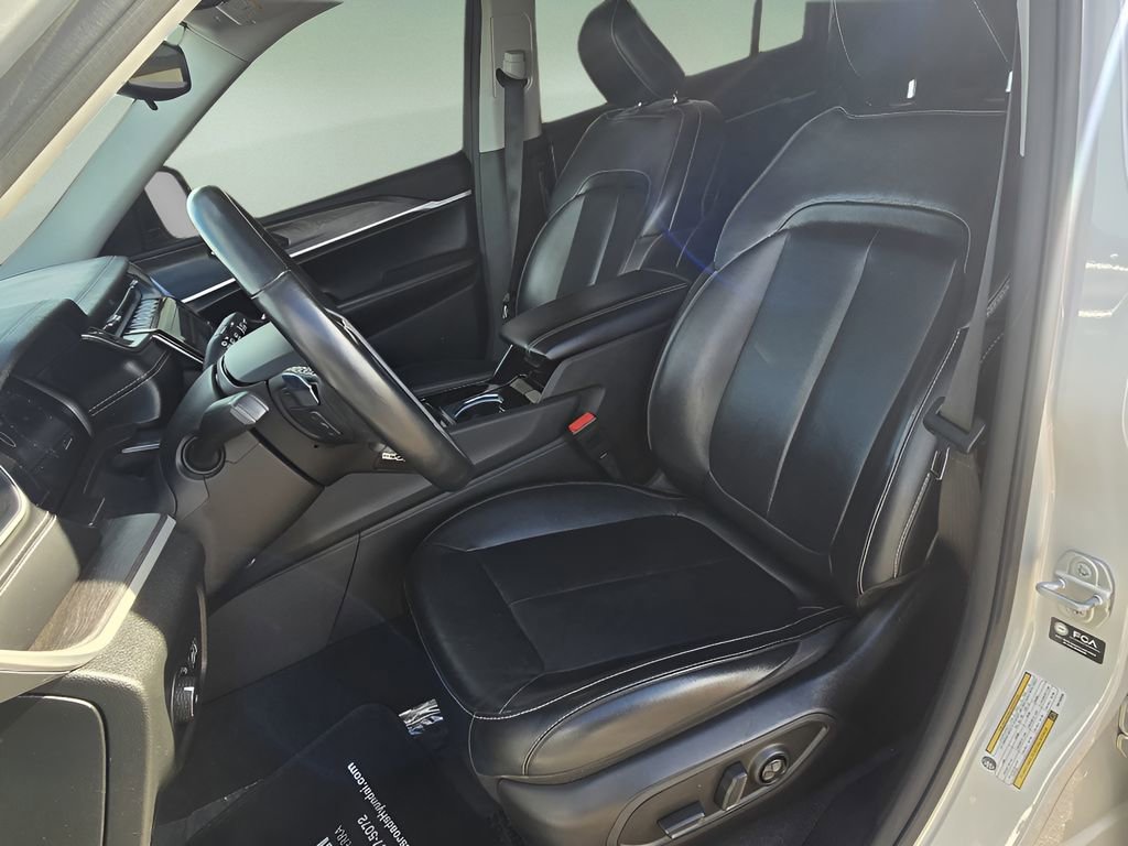 Used 2021 Jeep Grand Cherokee L Limited image 26