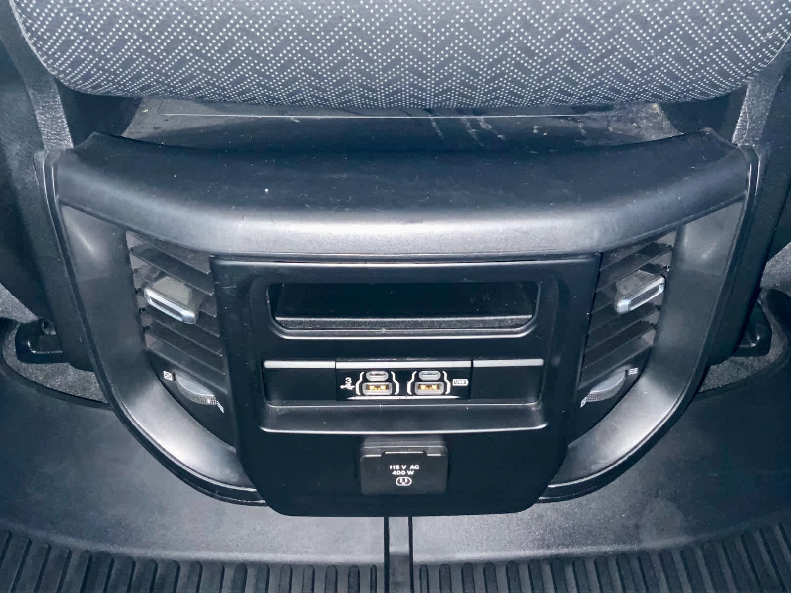 Used 2020 RAM 1500 Laramie w/ Off Road Group image 57