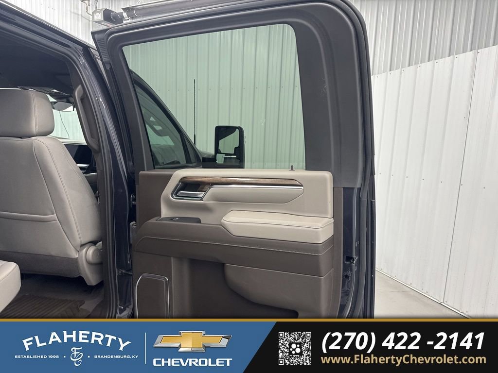 Used 2024 Chevrolet Silverado 2500 LT image 14