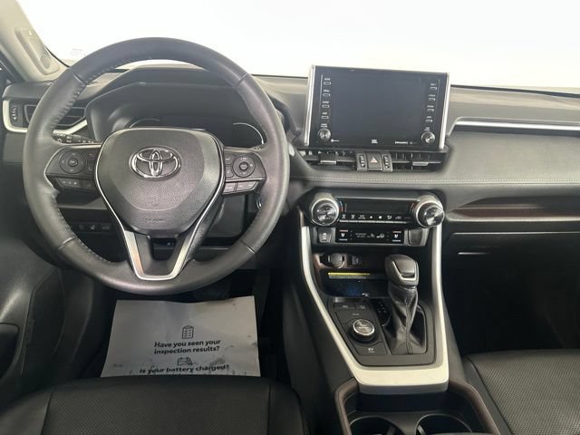 Used 2021 Toyota RAV4 Limited AWD/4WD image 22