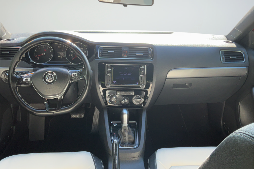 Used 2016 Volkswagen Jetta Sport FWD image 11