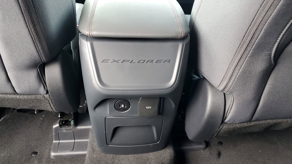 New 2026 Ford Explorer Active image 38