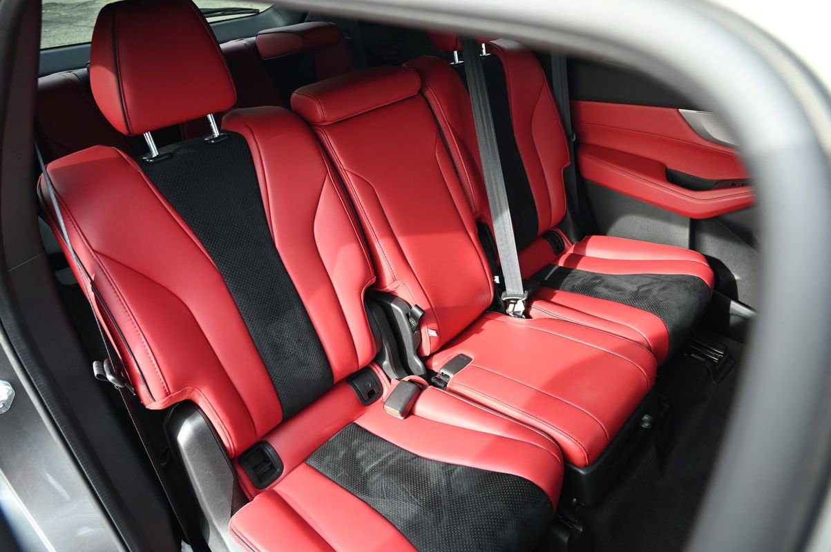 Used 2023 Acura MDX A-Spec image 47