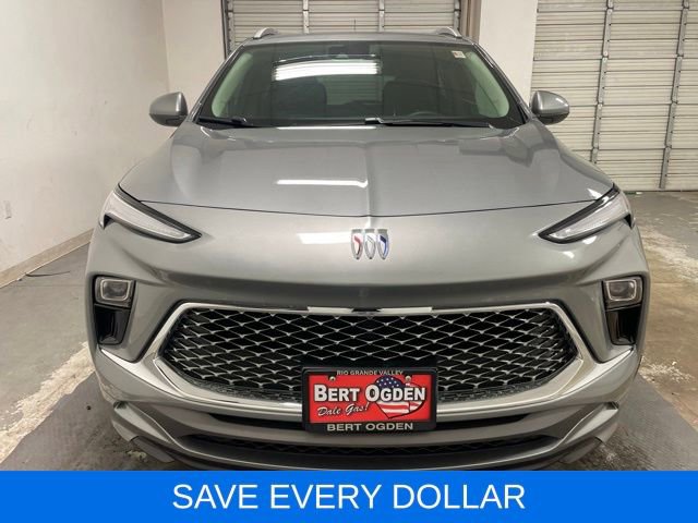Used 2024 Buick Encore GX Avenir w/ Avenir Convenience Package FWD image 7