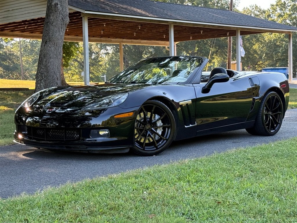 Used 2010 Chevrolet Corvette Grand Sport w/ Preferred Equipment Group RWD image 12