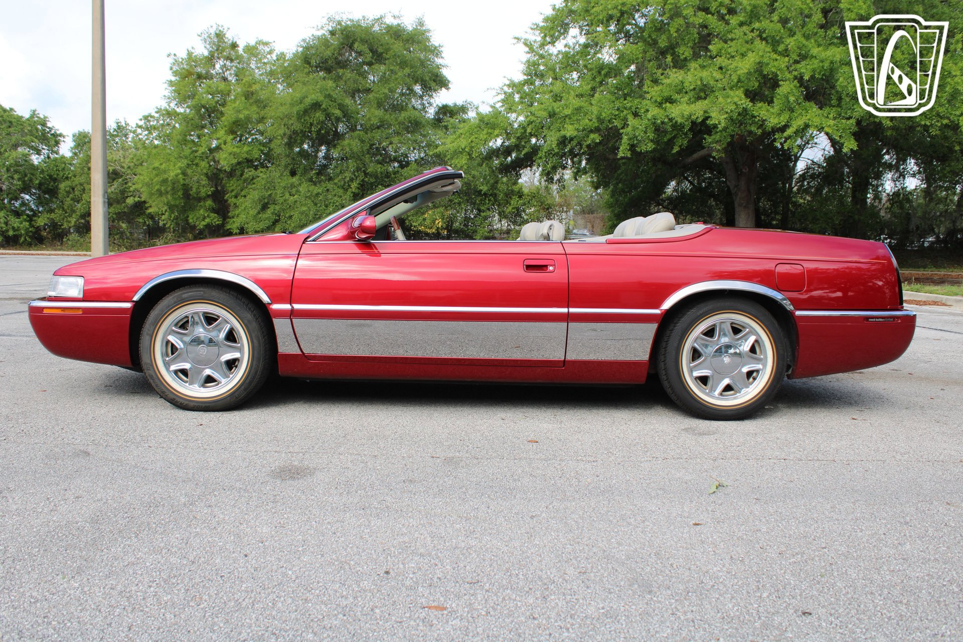 Used 2000 Cadillac Eldorado ESC w/ Comfort/Convenience Pkg image 18