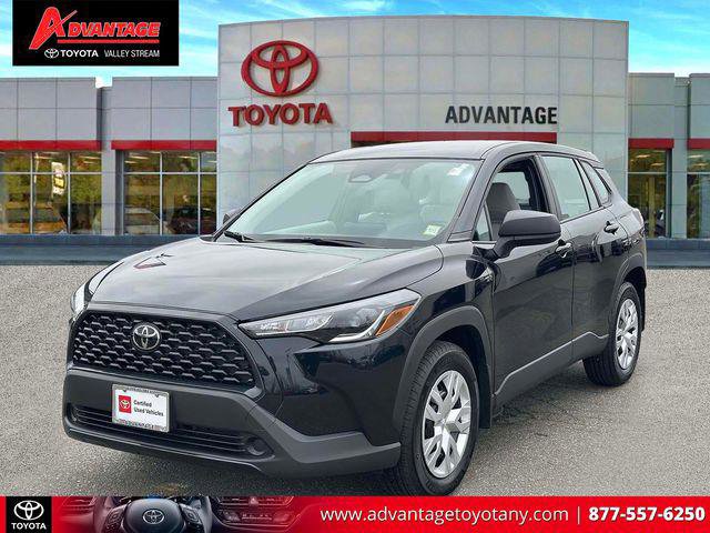 Certified 2024 Toyota Corolla Cross L image 4