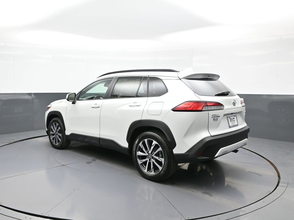 Certified 2023 Toyota Corolla Cross XLE w/ Convenience Package AWD/4WD image 8