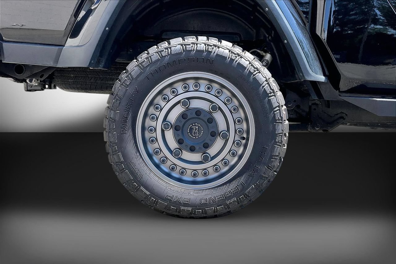 Used 2023 Jeep Gladiator Overland AWD/4WD image 36