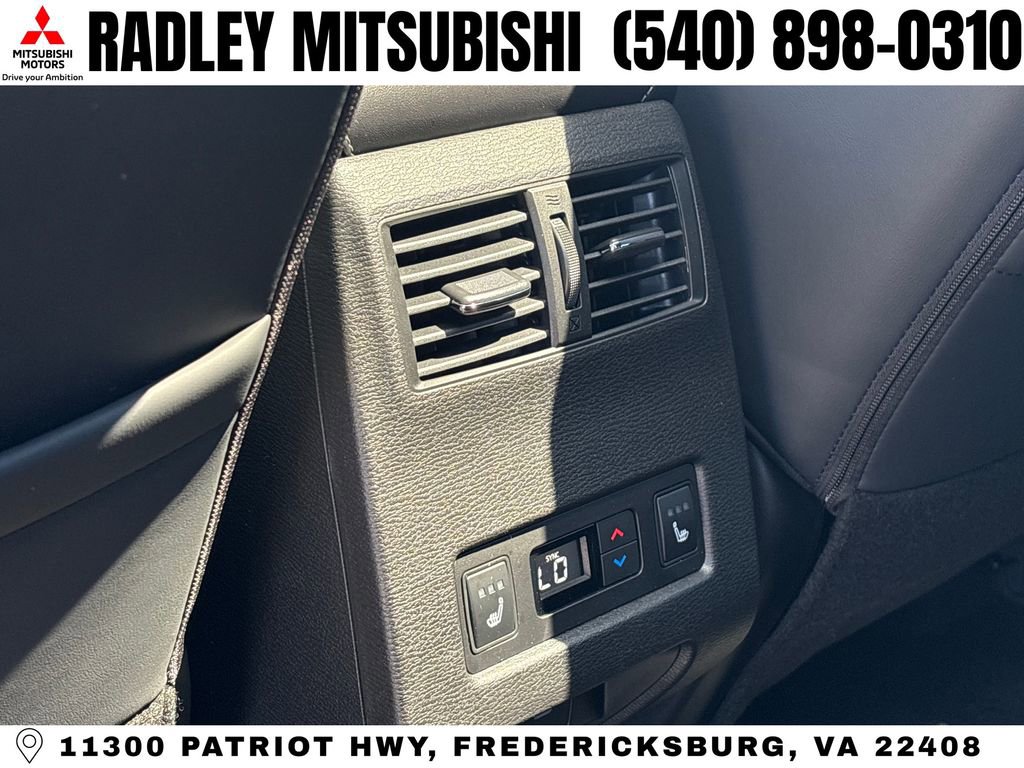 New 2026 Mitsubishi Outlander SEL Black Edition AWD/4WD image 13