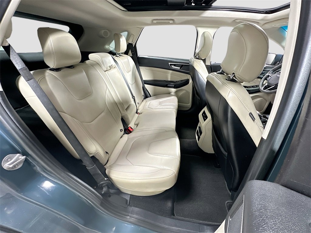 Used 2016 Ford Edge Titanium w/ Equipment Group 301A image 31