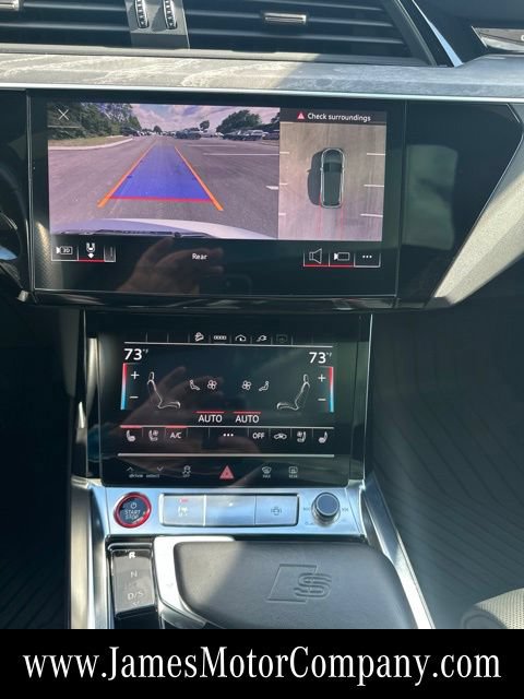 Used 2022 Audi e-tron S Premium Plus AWD/4WD image 16