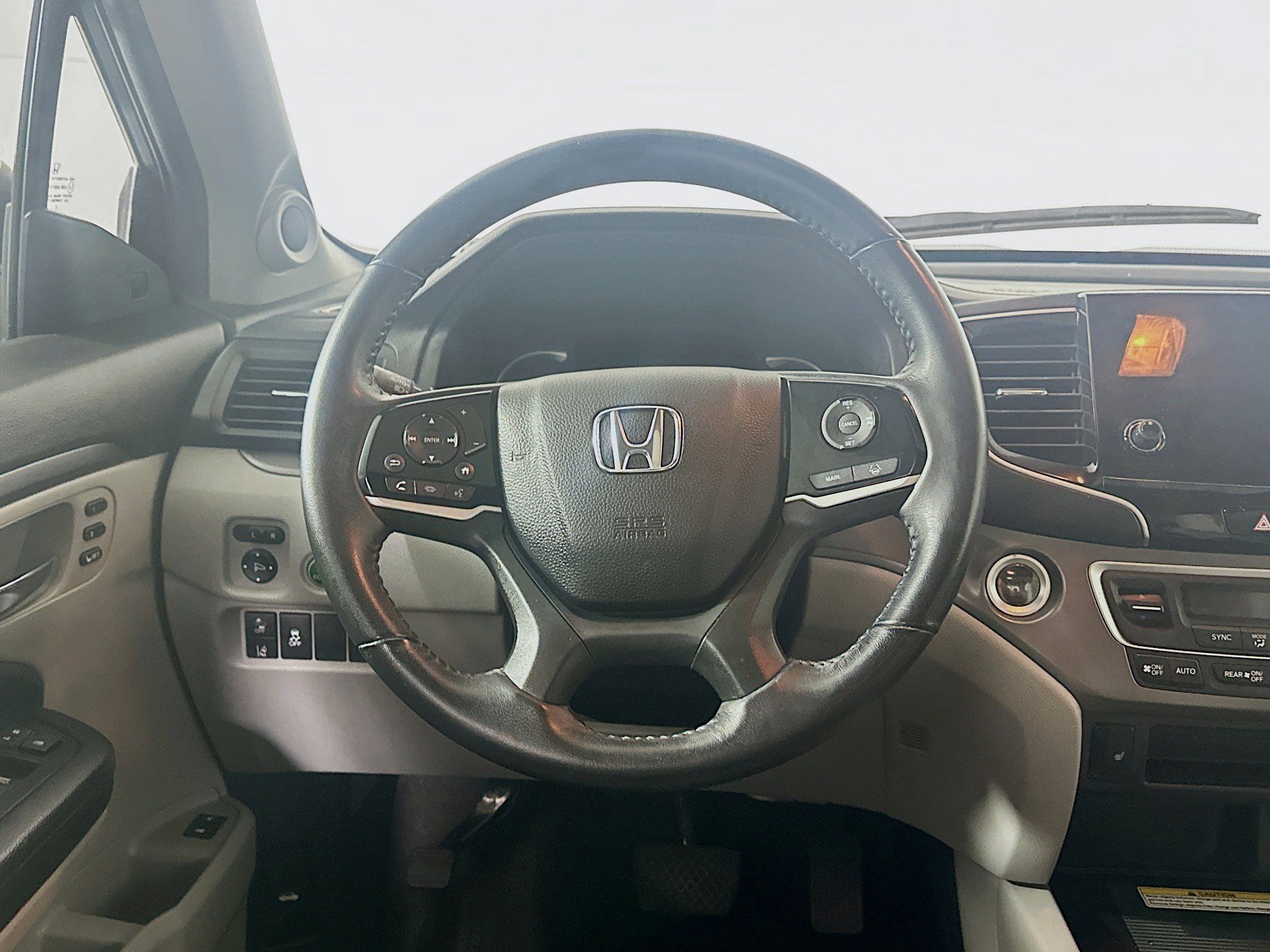 Used 2022 Honda Pilot Special Edition image 17