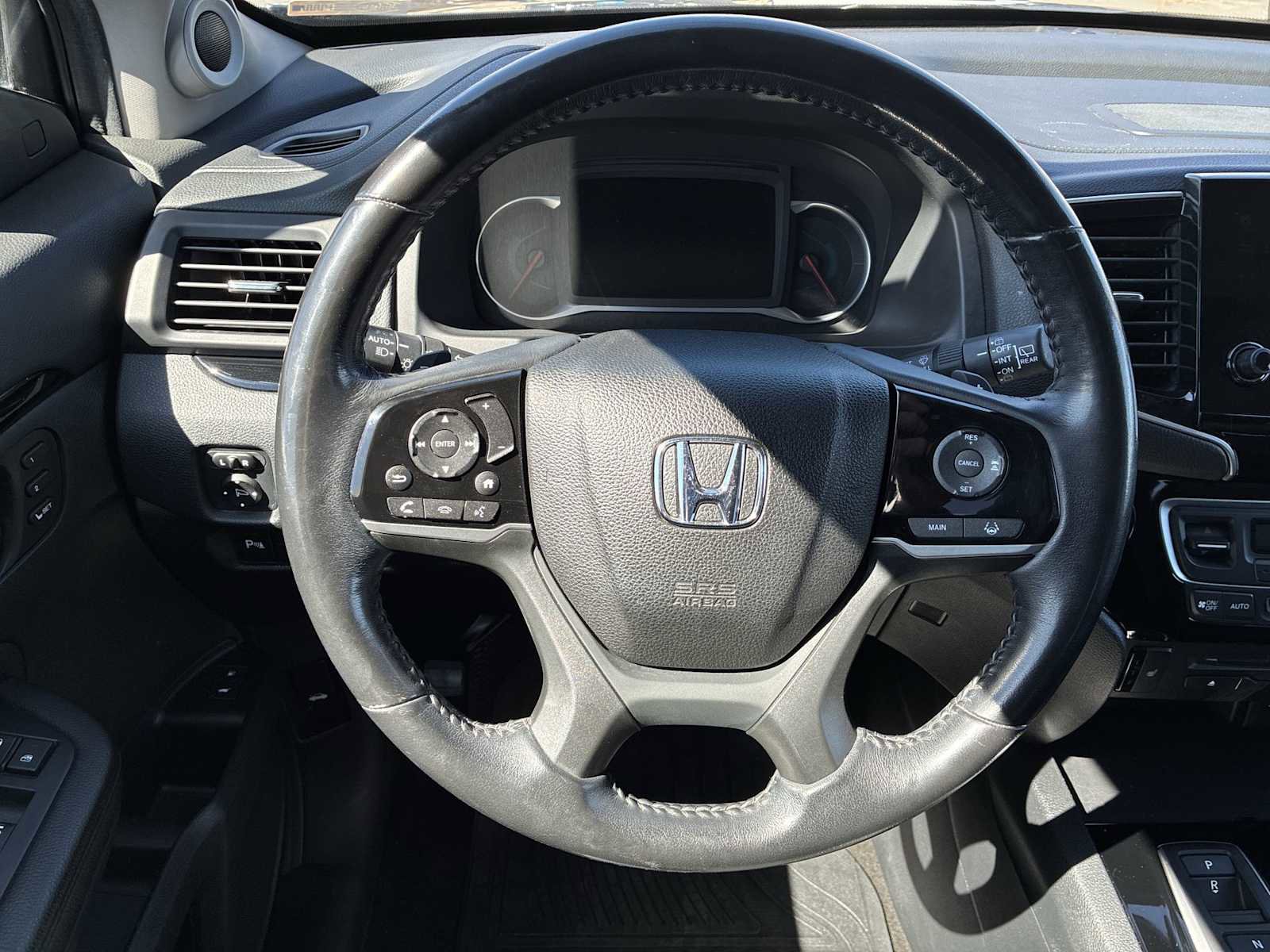 Used 2021 Honda Pilot Touring image 11