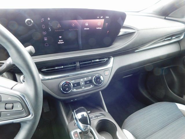 Used 2024 Buick Envista Preferred w/ Convenience I Package image 34