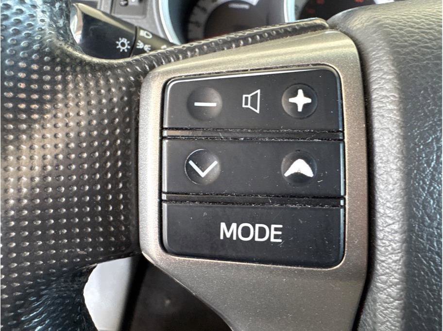 Used 2013 Toyota Tacoma 4x4 Double Cab w/ TRD Sport Pkg image 17