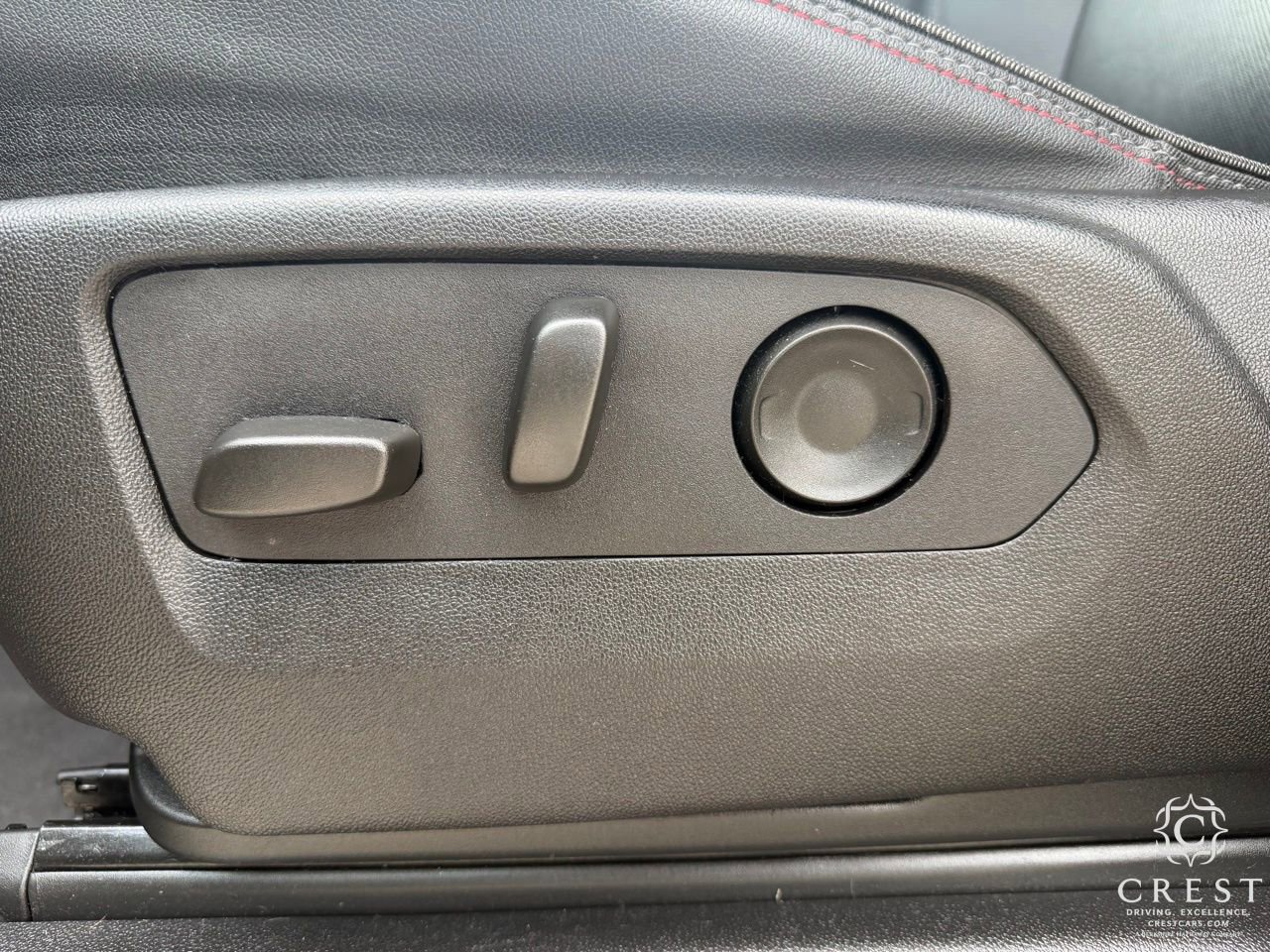 Used 2024 Chevrolet Tahoe RST w/ Luxury Package RWD image 12