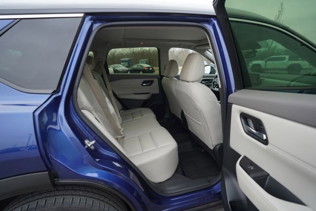 Used 2023 Nissan Rogue SL image 23