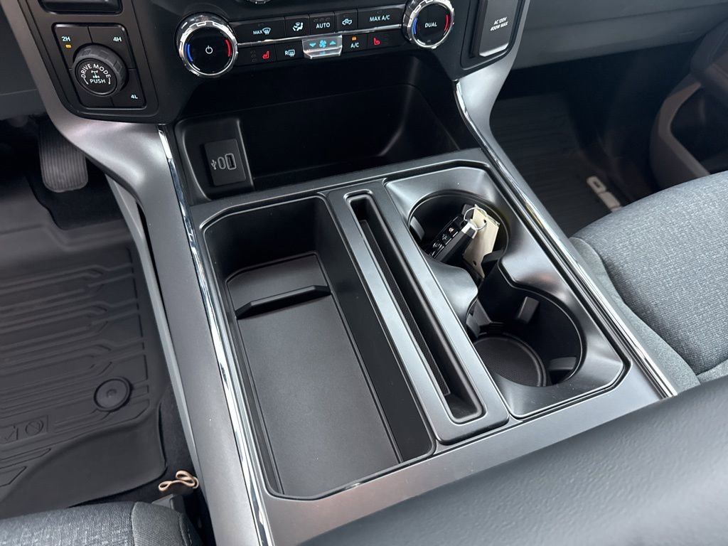 New 2026 Ford F150 XLT w/ Equipment Group 302A MID image 30