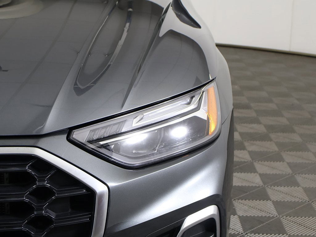 Used 2024 Audi Q5 e Premium Plus image 16