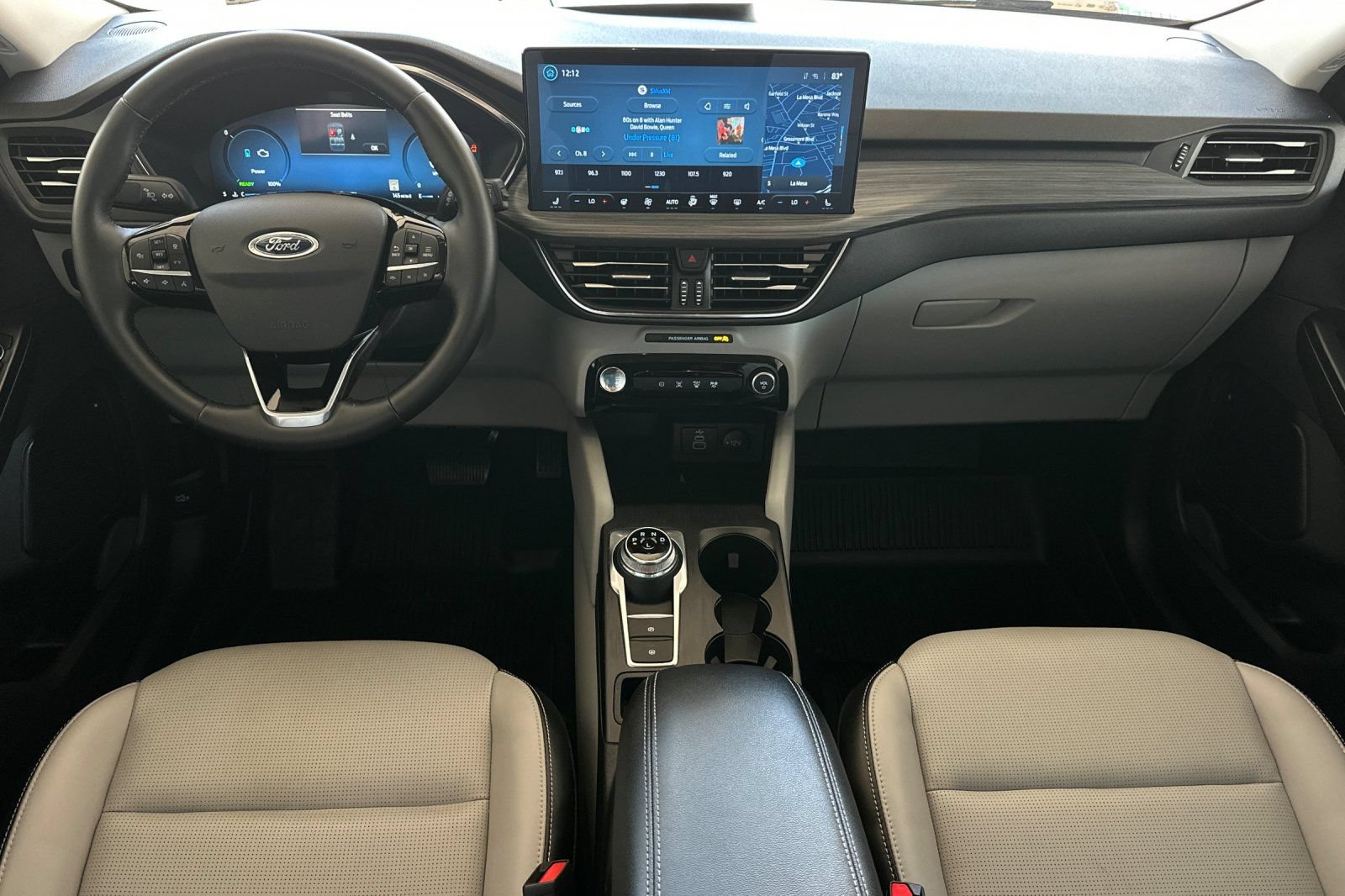 Certified 2025 Ford Escape Platinum FWD image 12