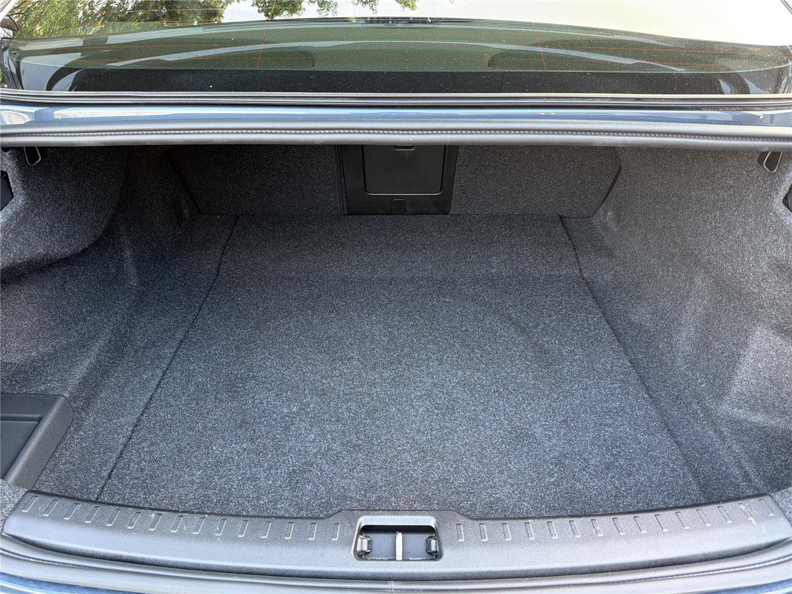 Used 2023 Volvo S60 B5 Core FWD image 17