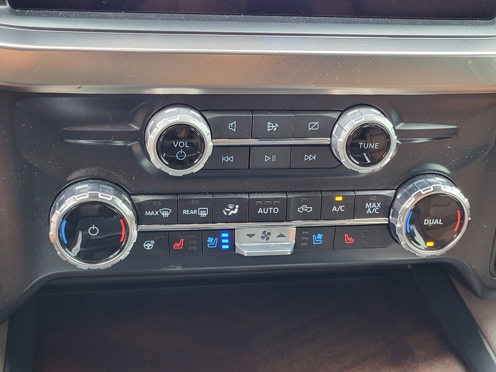 Certified 2024 Ford F250 King Ranch w/ Chrome Package AWD/4WD image 22