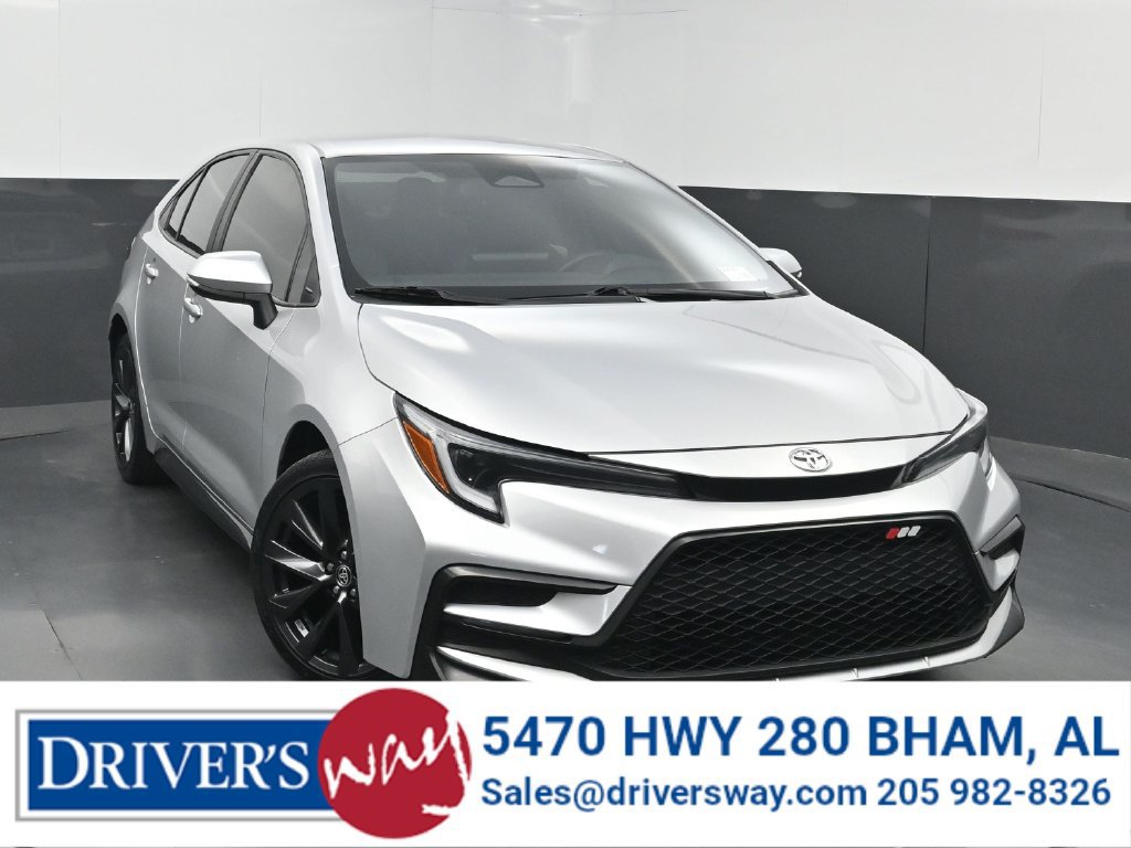 Used 2024 Toyota Corolla SE FWD image 1