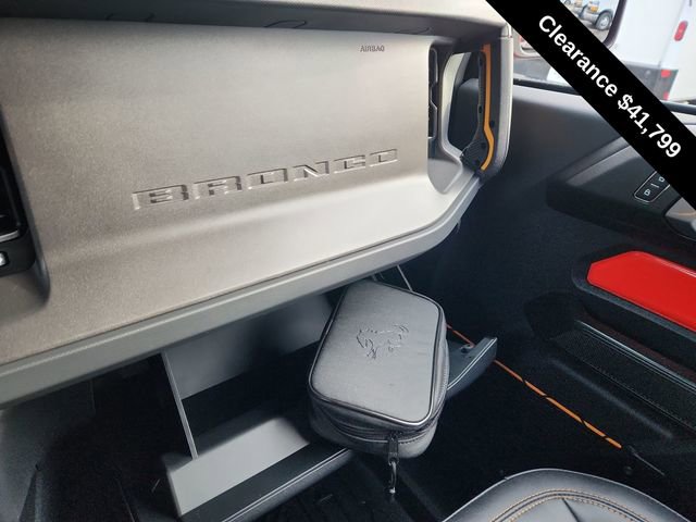 Used 2024 Ford Bronco Badlands image 41