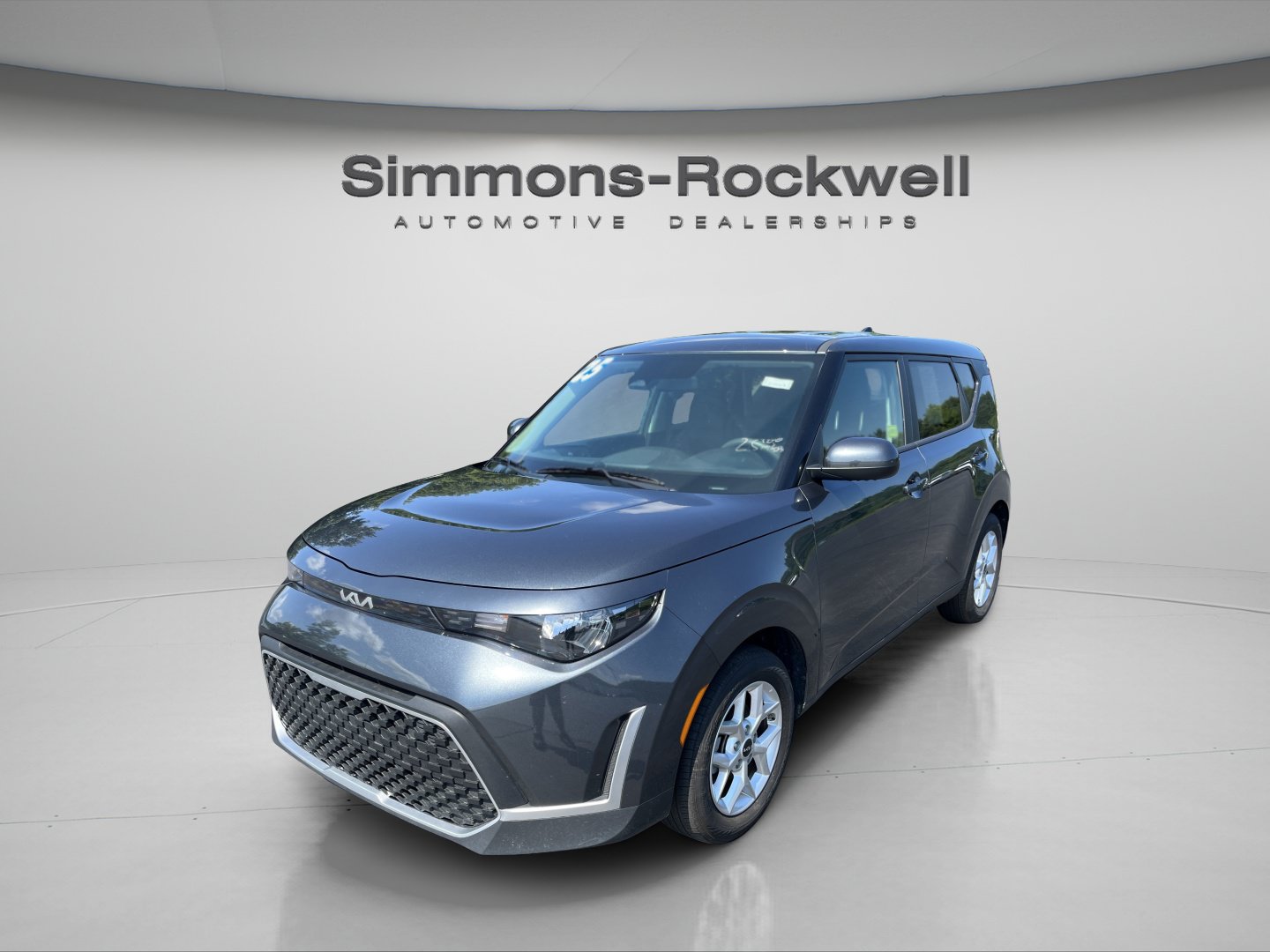Used 2025 Kia Soul LX w/ LX Technology Package FWD image 1