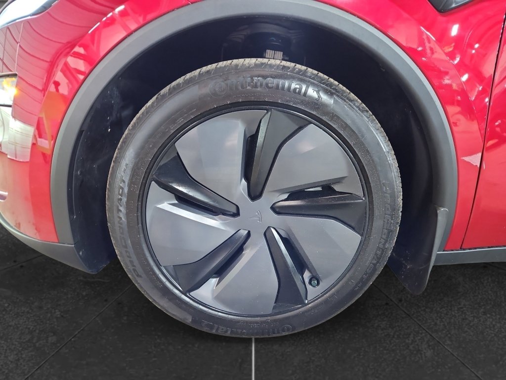 Used 2026 Tesla Model Y Long Range AWD/4WD image 31