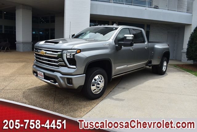 New 2026 Chevrolet Silverado 3500 High Country w/ High Country Premium Package AWD/4WD image 5